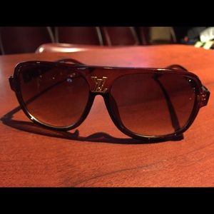 Louis Vuitton shades